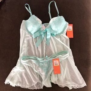 Gilligan & O'Malley thong lingerie set